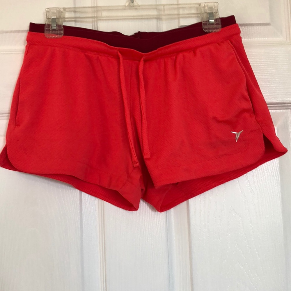 Old Navy Shorts with pockets